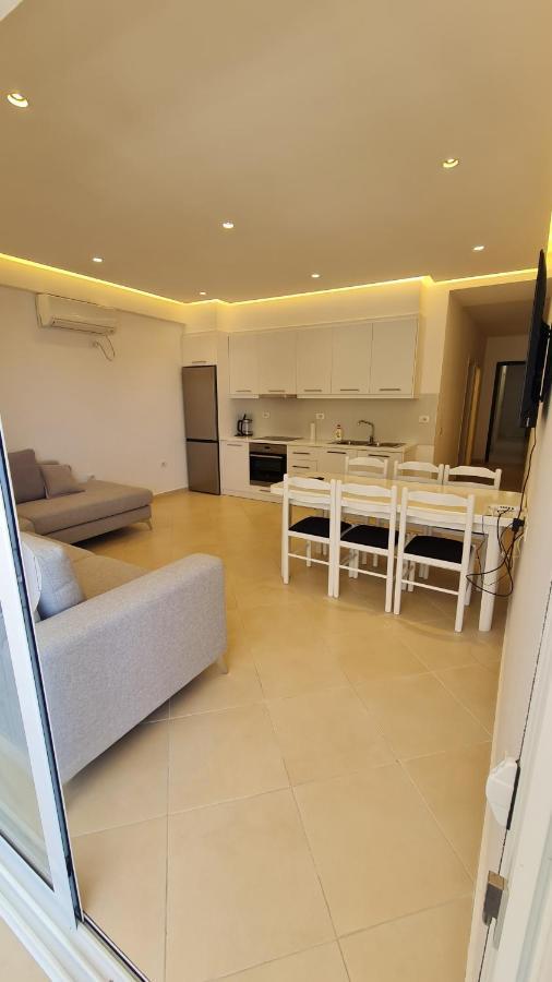 Sea And City View Apartment Σαράντα Εξωτερικό φωτογραφία